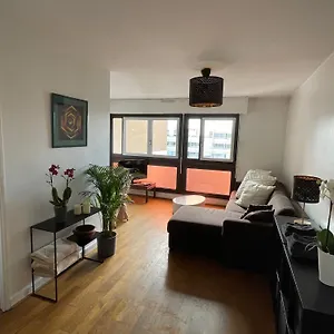 2 Pieces Appartement